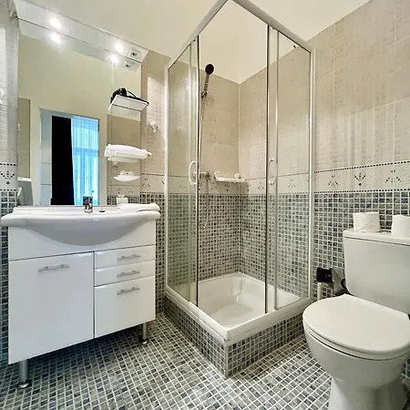 Apartment Basilica Centre *